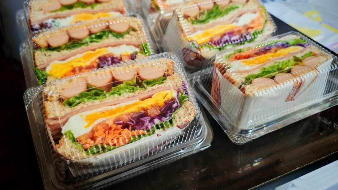 Sandwich boxes prepared for a training session